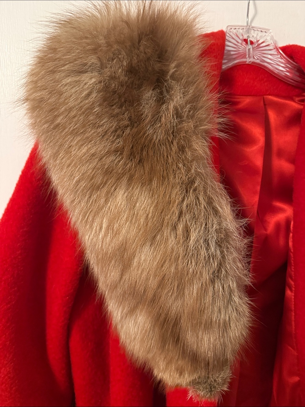 Vintage Red Wool Cape Coat — Lilli Ann San Francisco - Picture 4 of 16